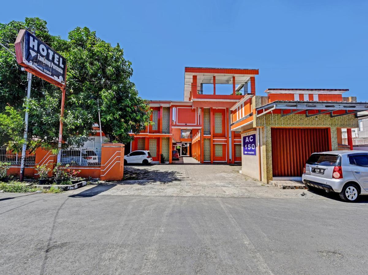 Collection O 91489 Hotel Tanjung Permata Cilacap Exterior photo